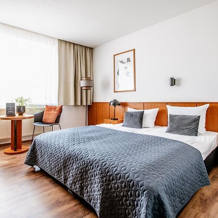 Hotel Und Restaurant Gartenstadt Erfurt Esterno foto