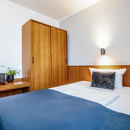 Hotel Und Restaurant Gartenstadt Erfurt Esterno foto